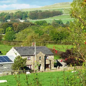 Nutstile Farm 3* Ingleton (North Yorkshire)